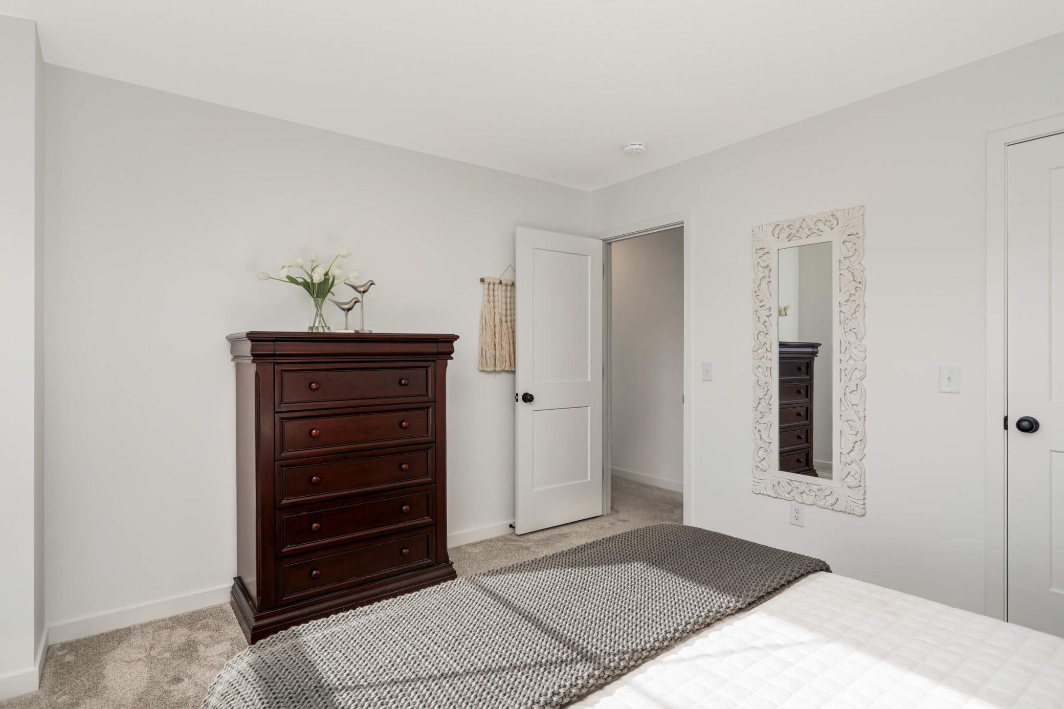 5026 Airlake Draw, Woodbury, Minnesota image 26