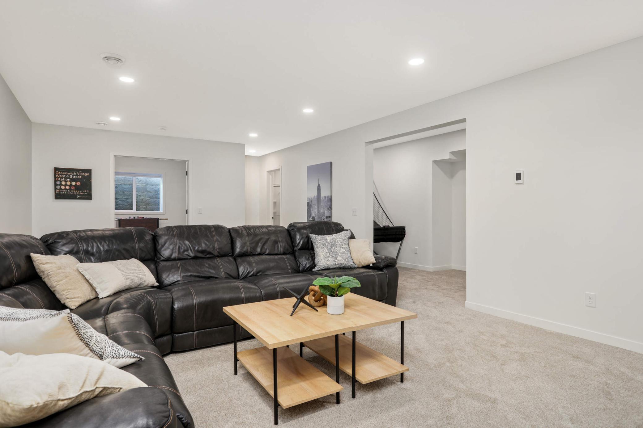 5026 Airlake Draw, Woodbury, Minnesota image 31