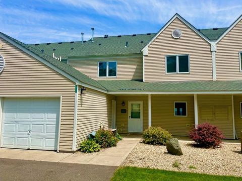 Townhouse For Sale - 7956 Tournament Trail<br/> Onamia, MN 56359