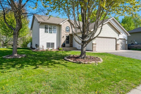 Homes For Sale - 10166 46th Place<br/> Saint Michael, MN 55376