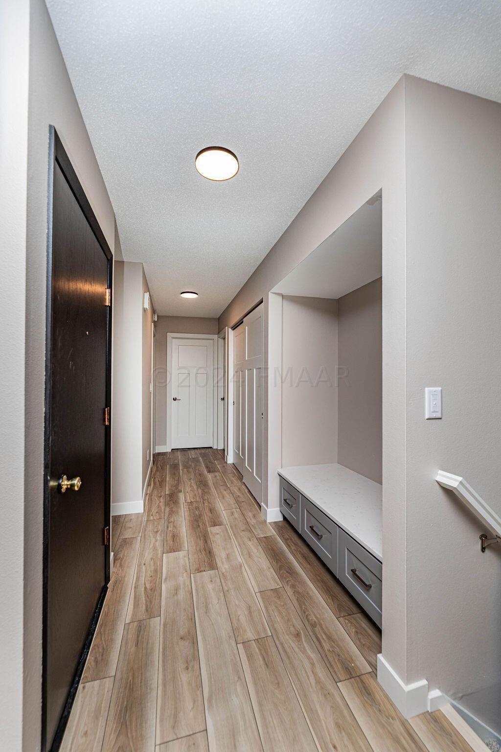 Fargo, North Dakota 58103, United States, 3 Bedrooms Bedrooms, ,3 BathroomsBathrooms,Residential,Pending,60078