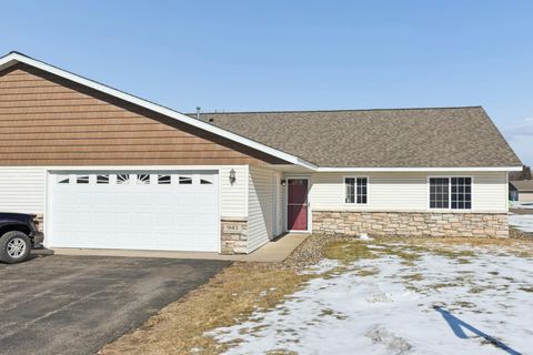 Condo For Sale - 941 W Edge Place<br/> New Richmond, WI 54017