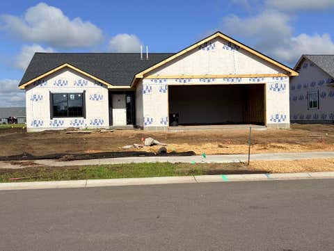 Homes For Sale - 1066 Cullen Street<br/> Saint Peter, MN 56082