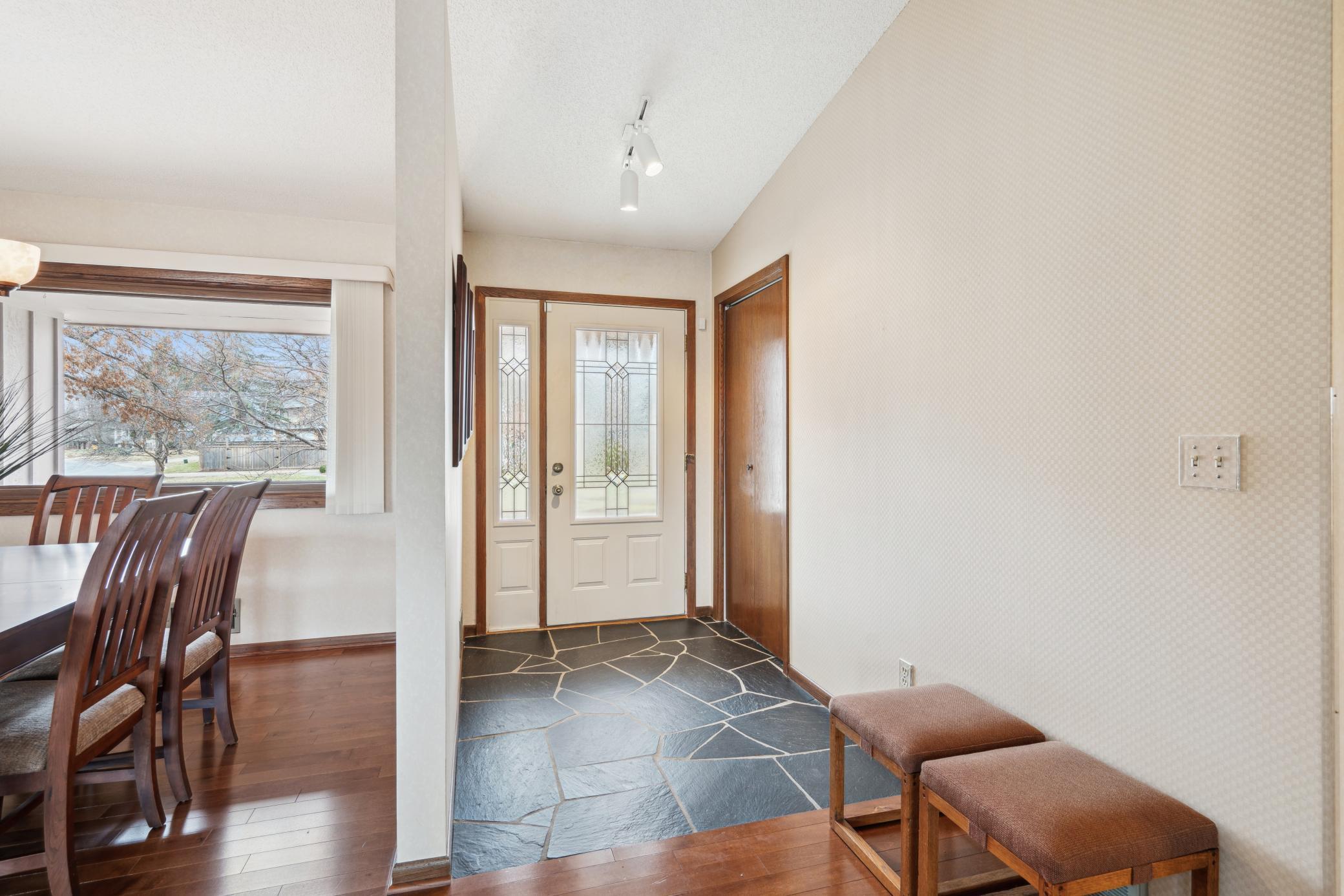 14105 Whiterock Road, Burnsville, Minnesota image 10