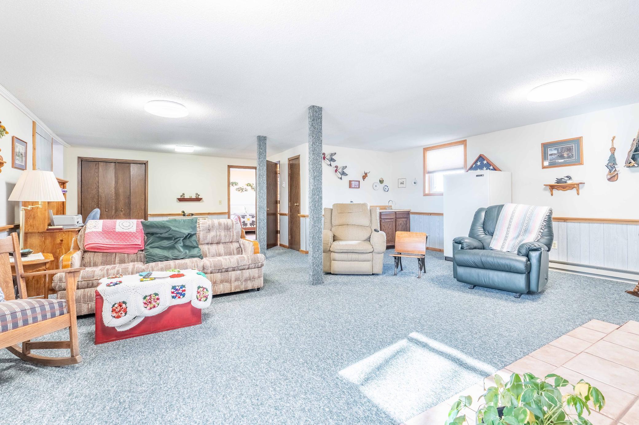 404 Balmoral Avenue, Henning, Minnesota image 36