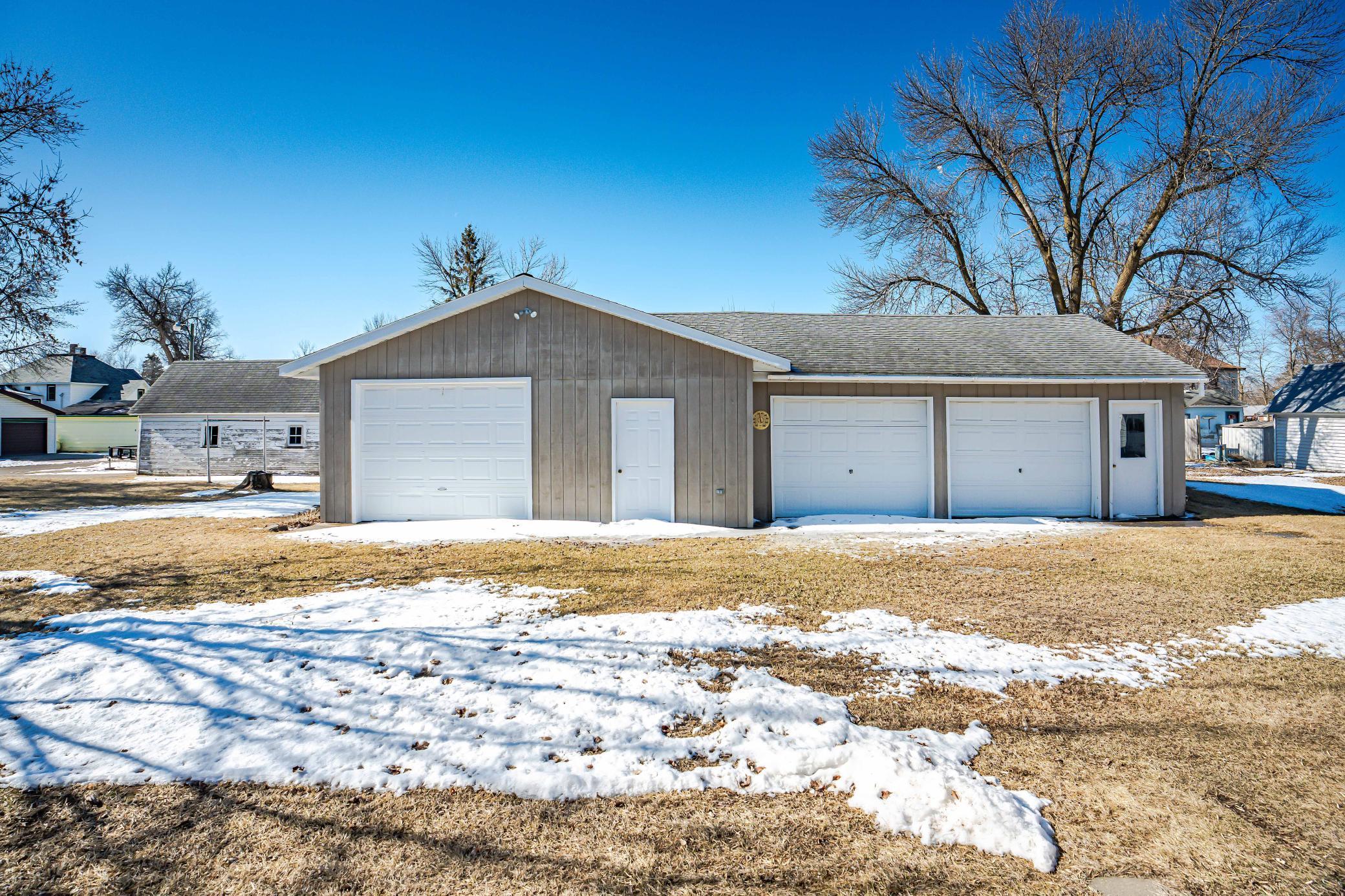 404 Balmoral Avenue, Henning, Minnesota image 12