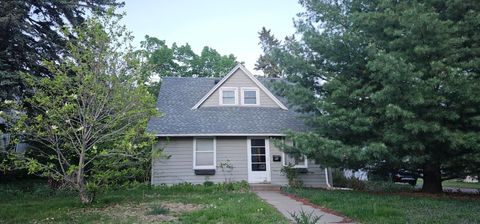 Homes For Sale - 709 7th Avenue<br/> Hopkins, MN 55343