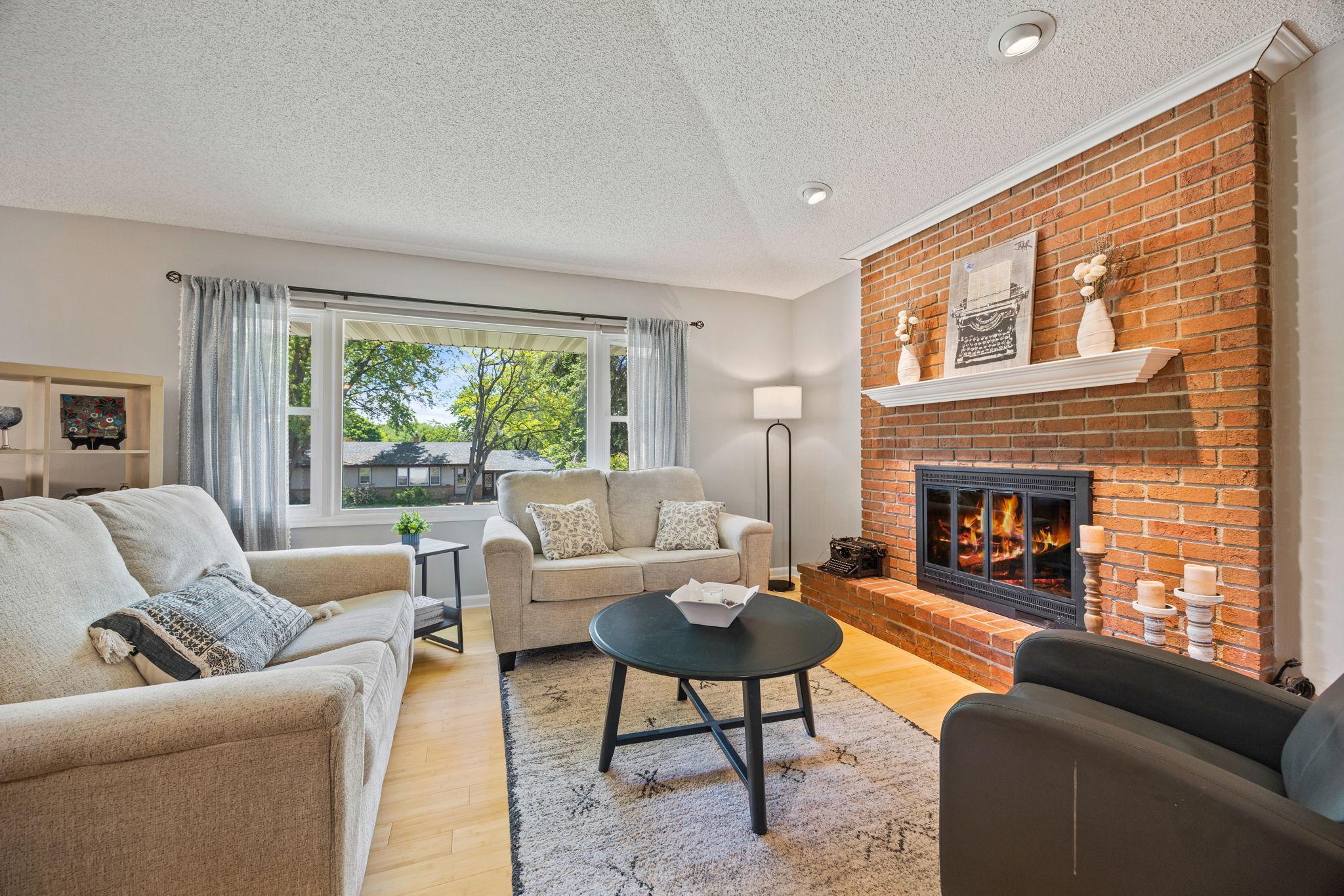 2445 Indian Way, Saint Paul, Minnesota image 10