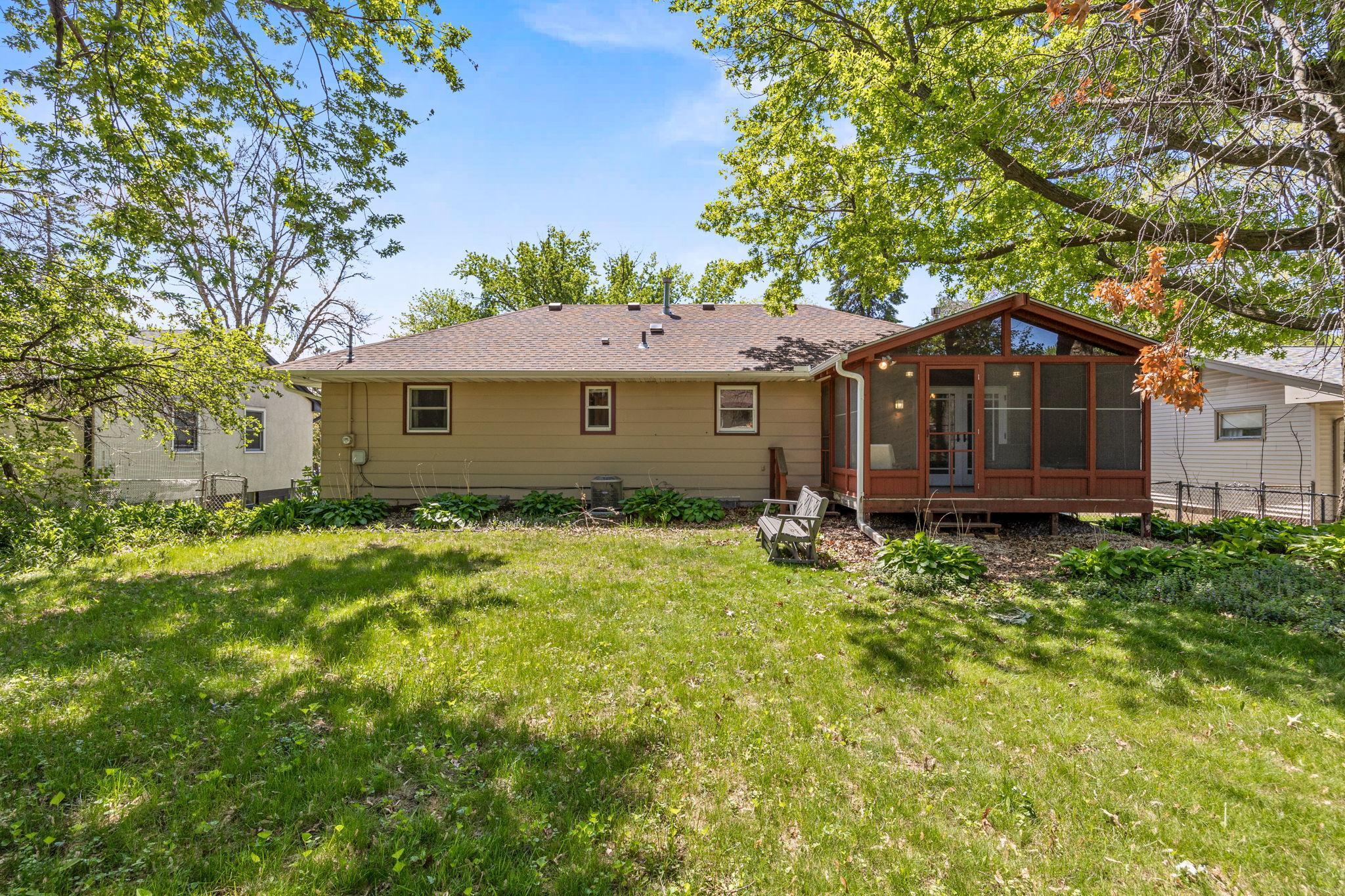 2445 Indian Way, Saint Paul, Minnesota image 22