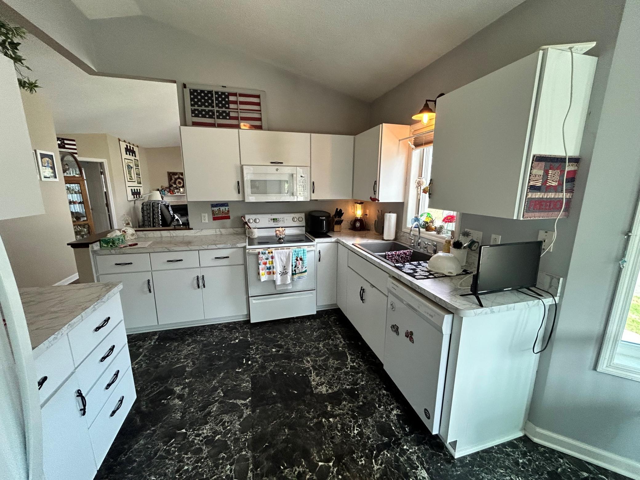 2548 Sumac Ridge, Saint Paul, Minnesota image 3