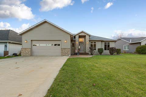 Homes For Sale - 1447 Nottingham Drive<br/> Steele County, Owatonna, MN 55060