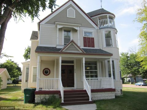 Multifamily For Sale - 804 S 4th Street<br/> Saint Peter, MN 56082