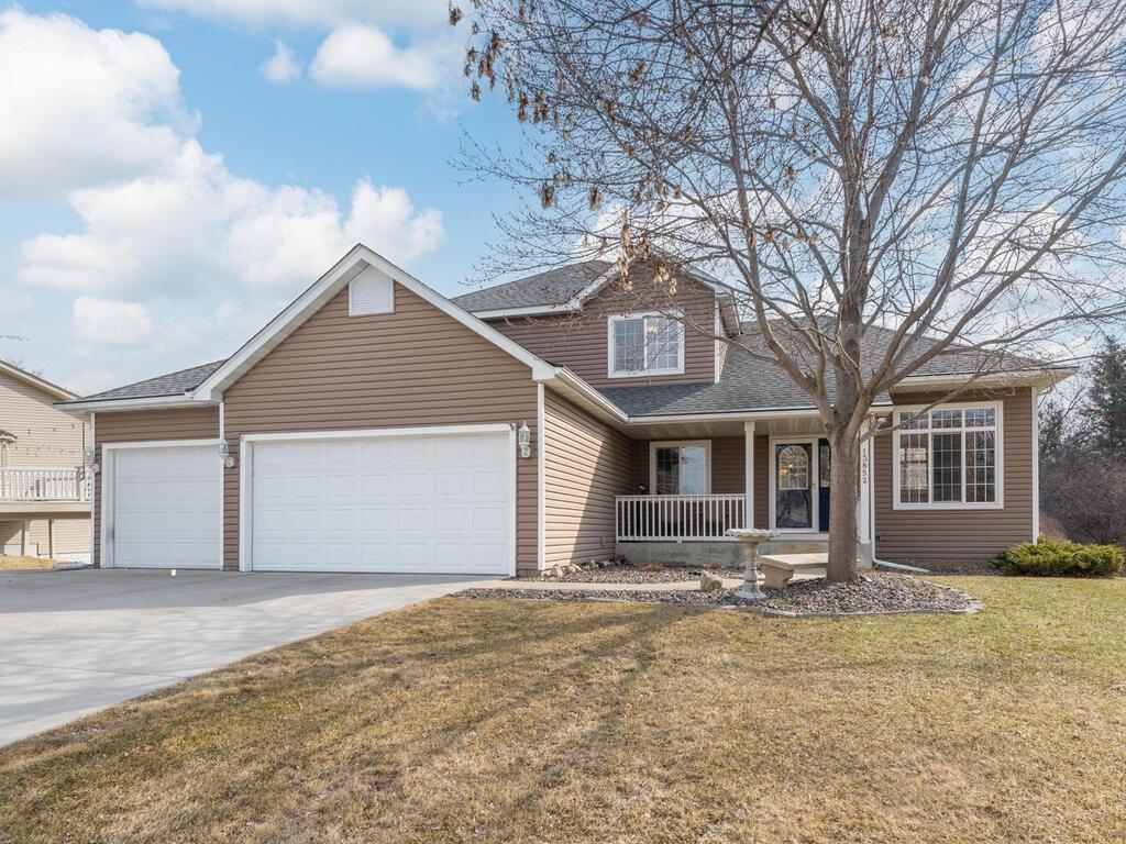 13852 Jasmine Way, Rogers, Minnesota image 4