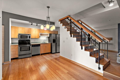 Condo For Sale - 10 E 26th Street<br/> Hennepin County, Minneapolis, MN 55404
