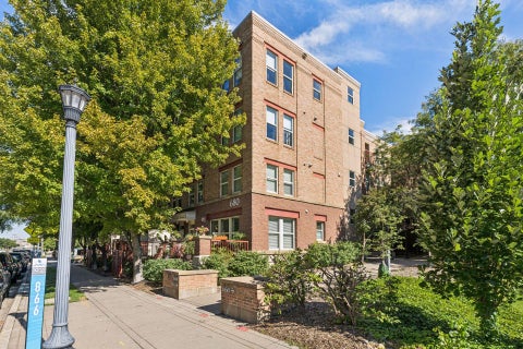 Condo For Sale - 680 N 2nd Street<br/> Minneapolis, MN 55401