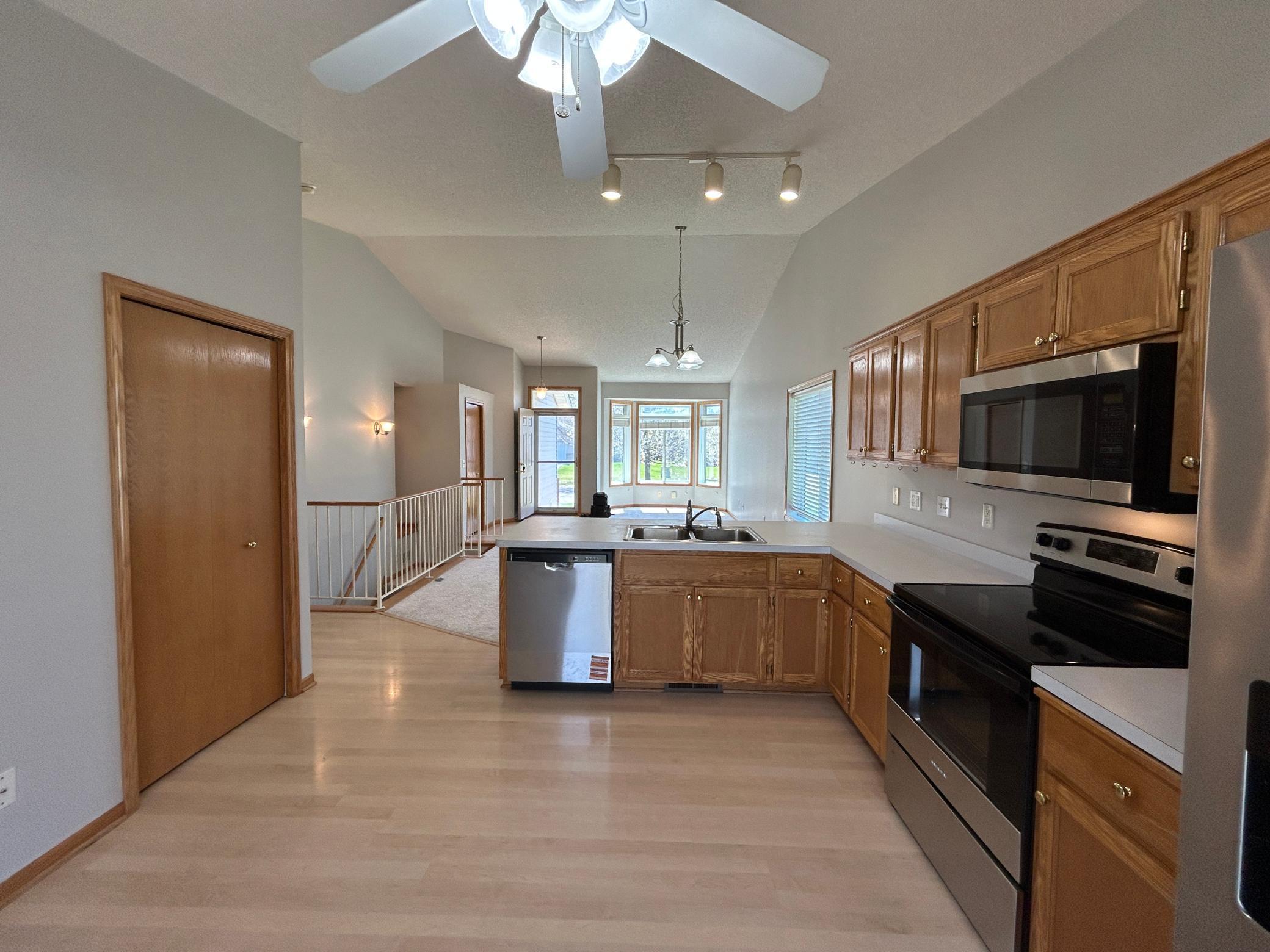 15820 Cicerone Path, Rosemount, Minnesota image 12