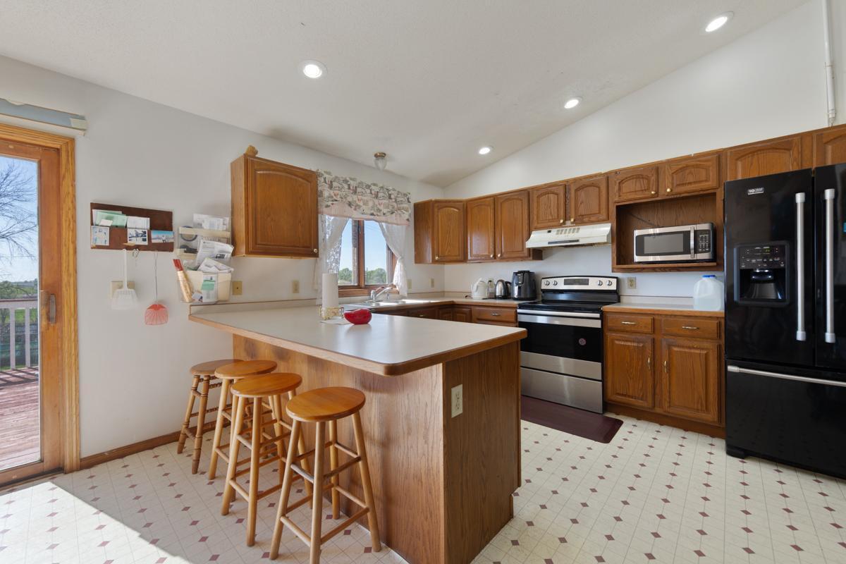 1832 Patricks Bay, Faribault, Minnesota image 17