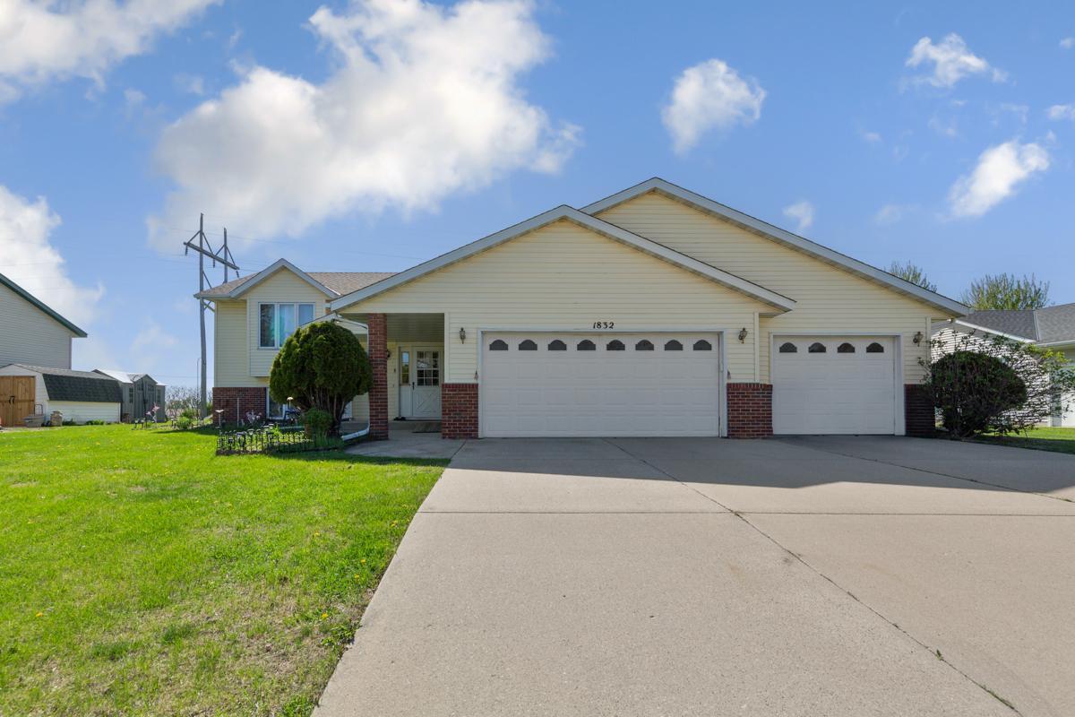 1832 Patricks Bay, Faribault, Minnesota image 3