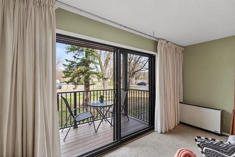 Condo For Sale - 2200 Nevada Avenue<br/> Minneapolis, MN 55426