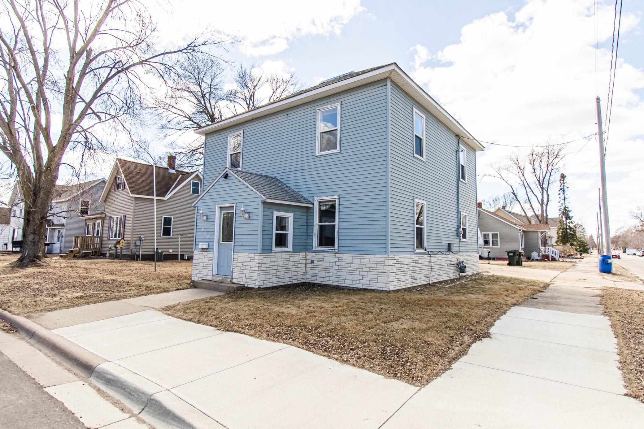 303 4th Avenue, Melrose, Minnesota image 1