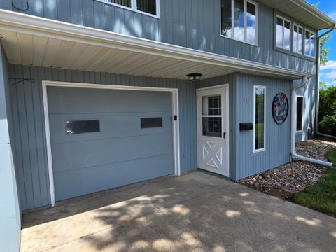 Homes For Sale - 1102 Park Street<br/> Cannon Falls, MN 55009