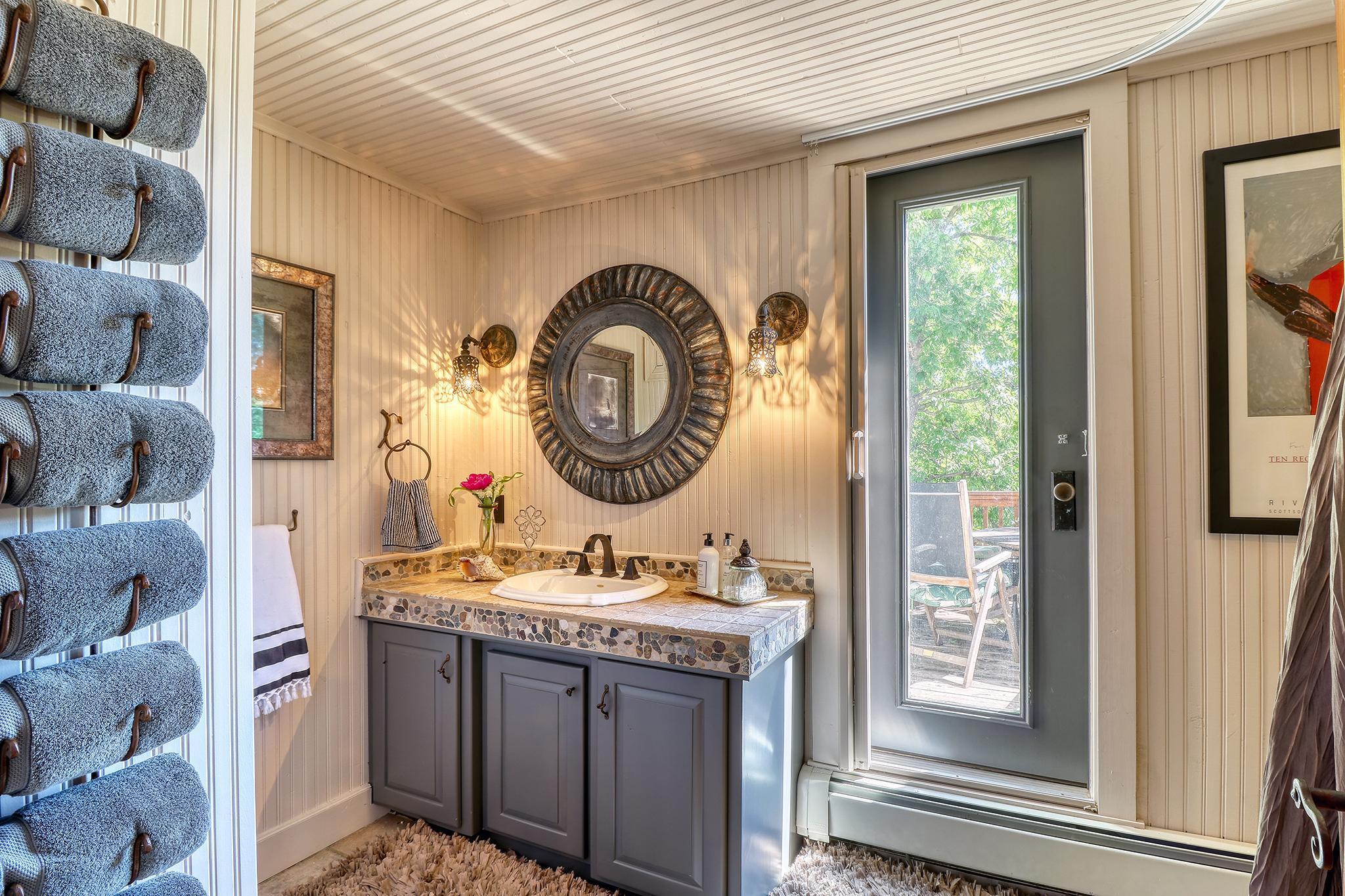 1812 E Shore Drive, Detroit Lakes, Minnesota image 35