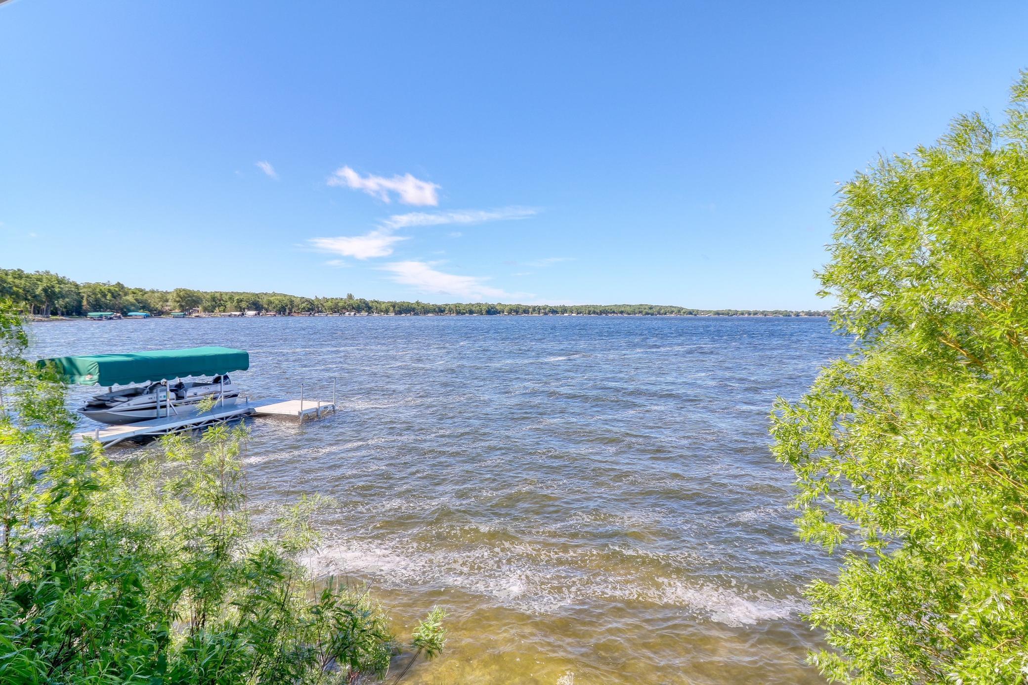 1812 E Shore Drive, Detroit Lakes, Minnesota image 5