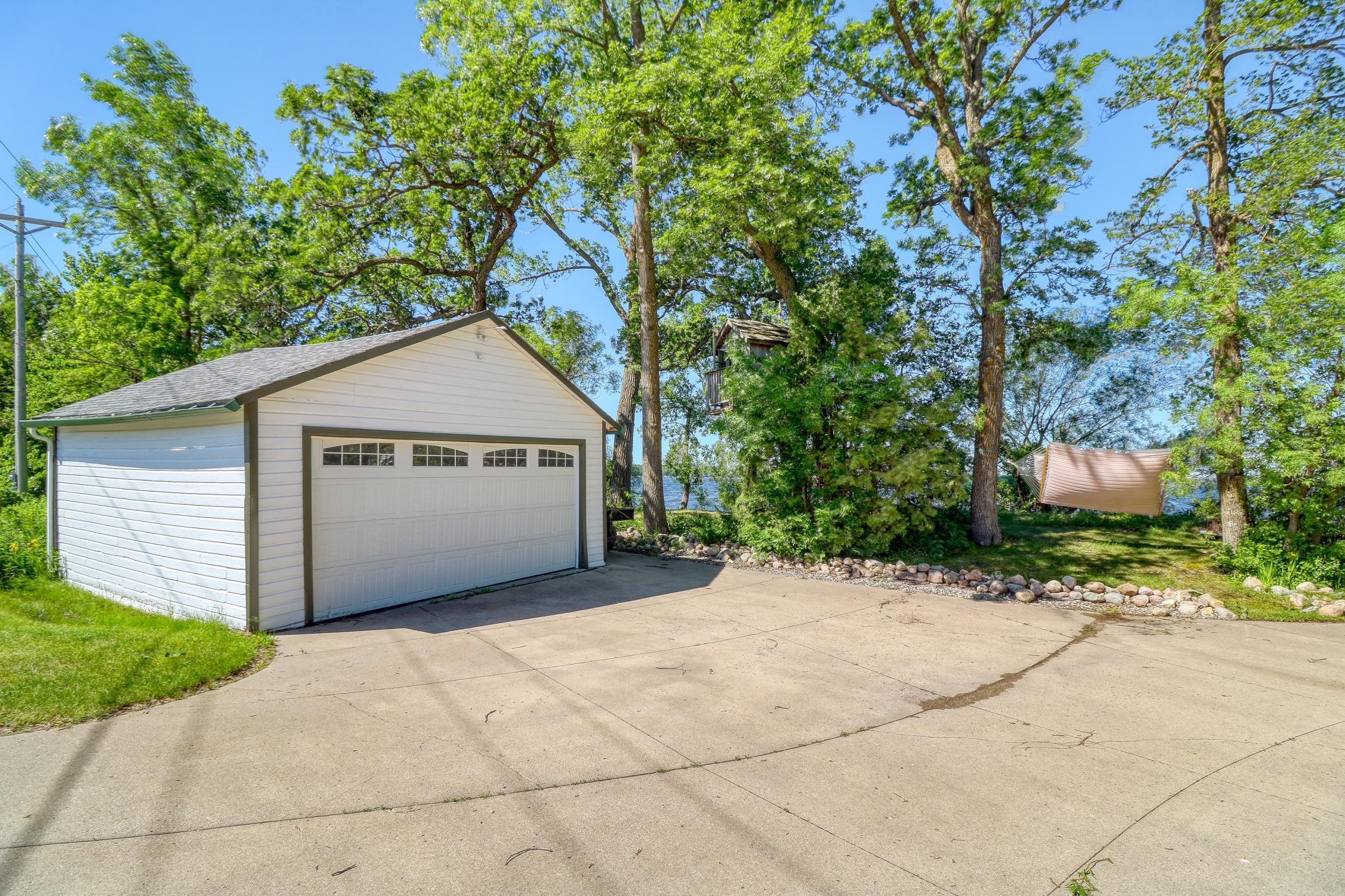 1812 E Shore Drive, Detroit Lakes, Minnesota image 46