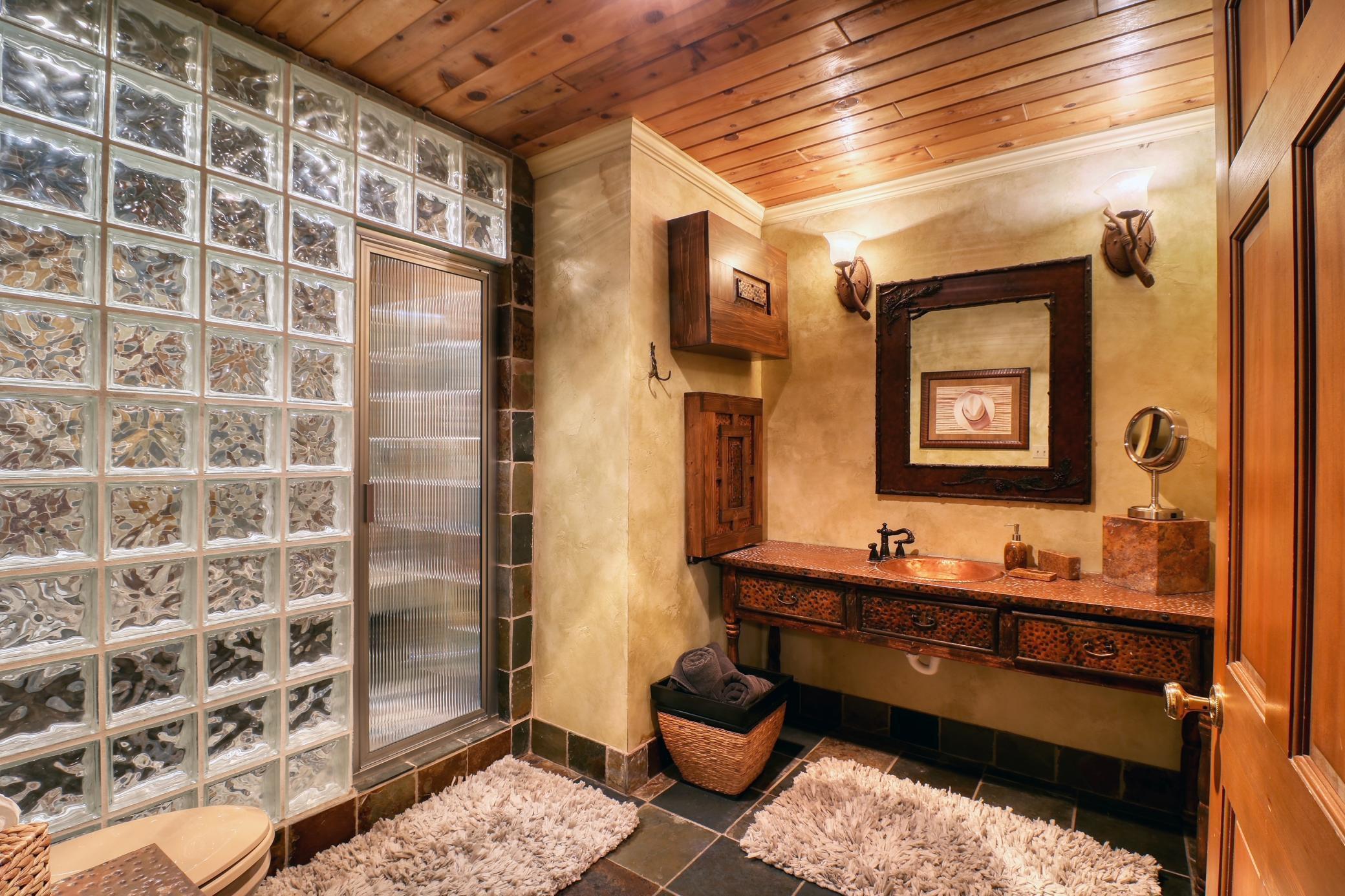 1812 E Shore Drive, Detroit Lakes, Minnesota image 31