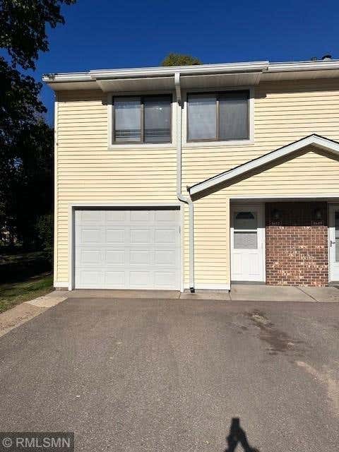 Townhouse For Sale - 1651 City View Drive<br/> Eagan, MN 55121