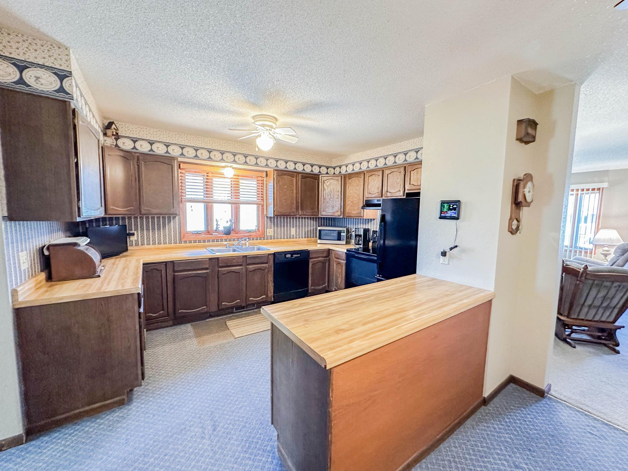 211 Dogwood Avenue, Bird Island, Minnesota image 7