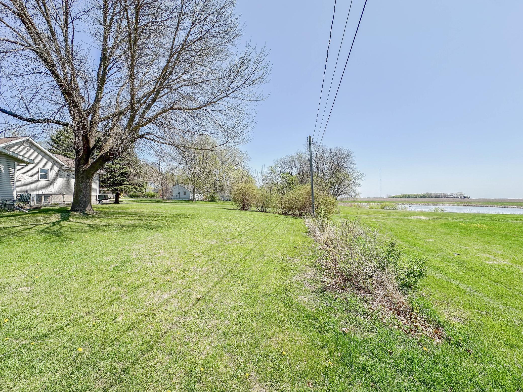 211 Dogwood Avenue, Bird Island, Minnesota image 36