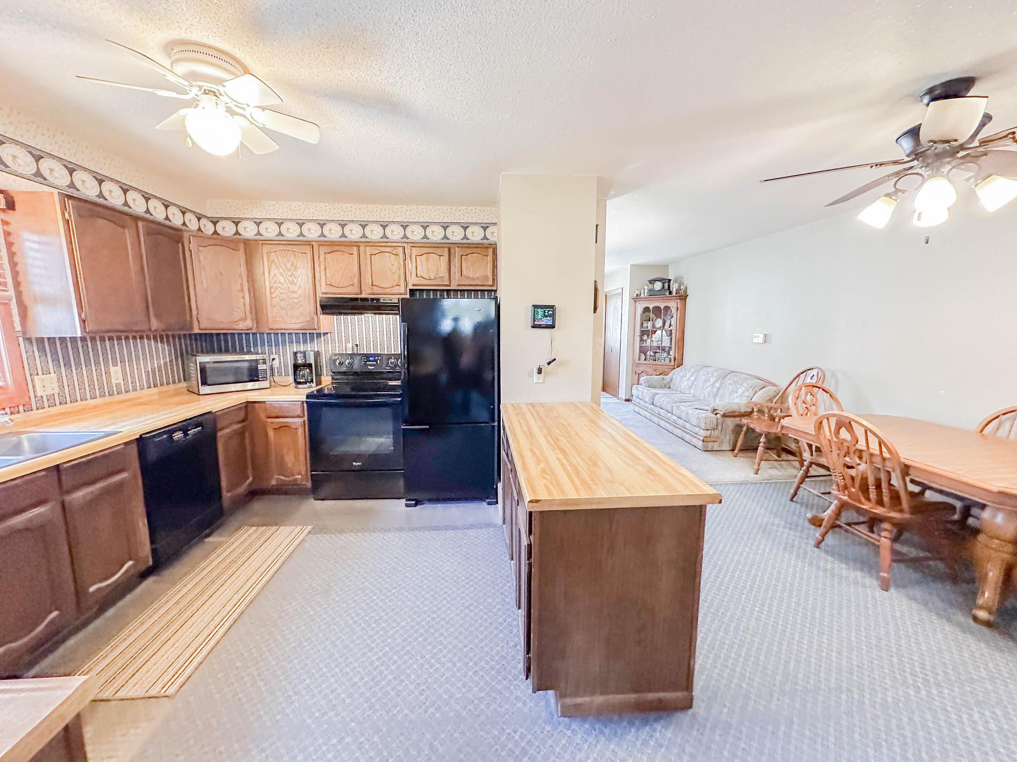 211 Dogwood Avenue, Bird Island, Minnesota image 8