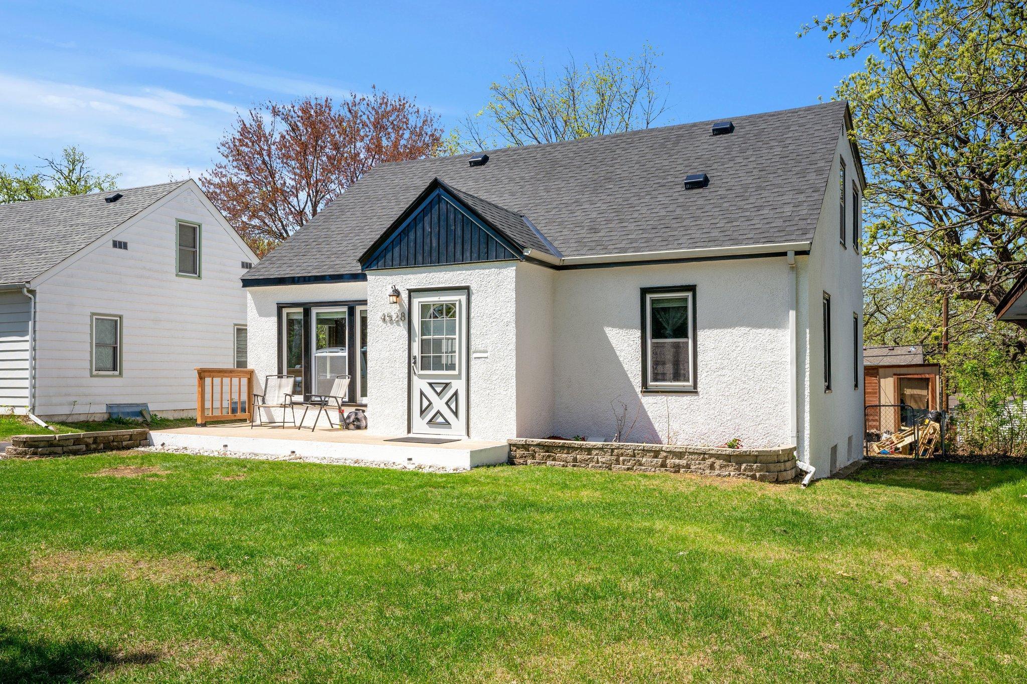 4528 6th Street, Minneapolis, Minnesota image 2