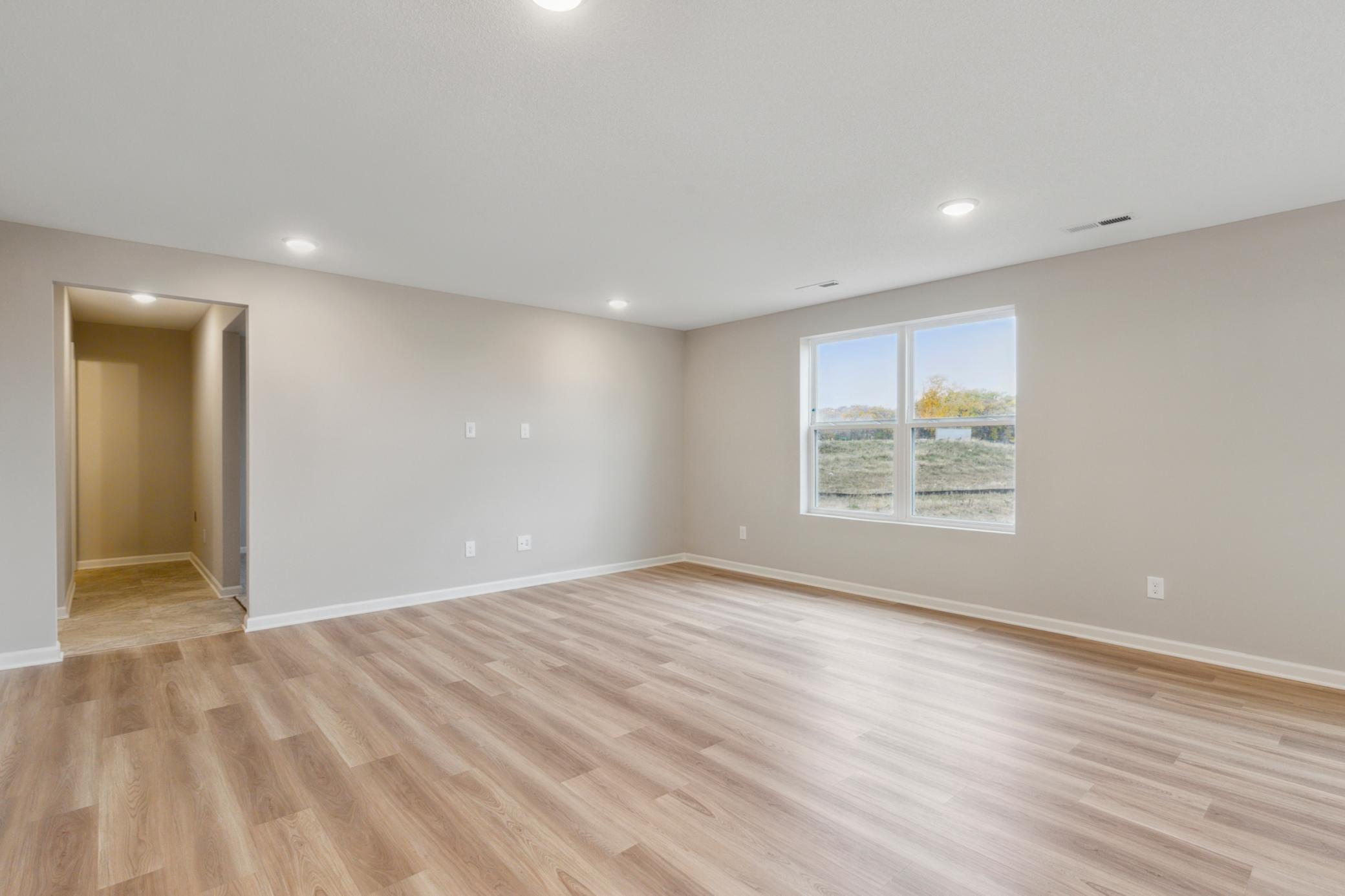 6247 Highland Hills Lane, Cottage Grove, Minnesota image 12
