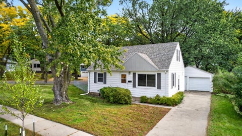 Homes For Sale - 1438 15th Avenue<br/> Olmsted County, Rochester, MN 55901