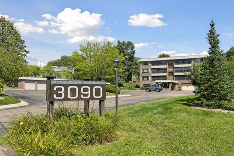 3090 Lexington Avenue N Unit B2, Saint Paul, MN 55113 - #: 6585824