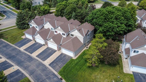 Townhouse For Sale - 12126 Xylite Street<br/> Minneapolis, MN 55449
