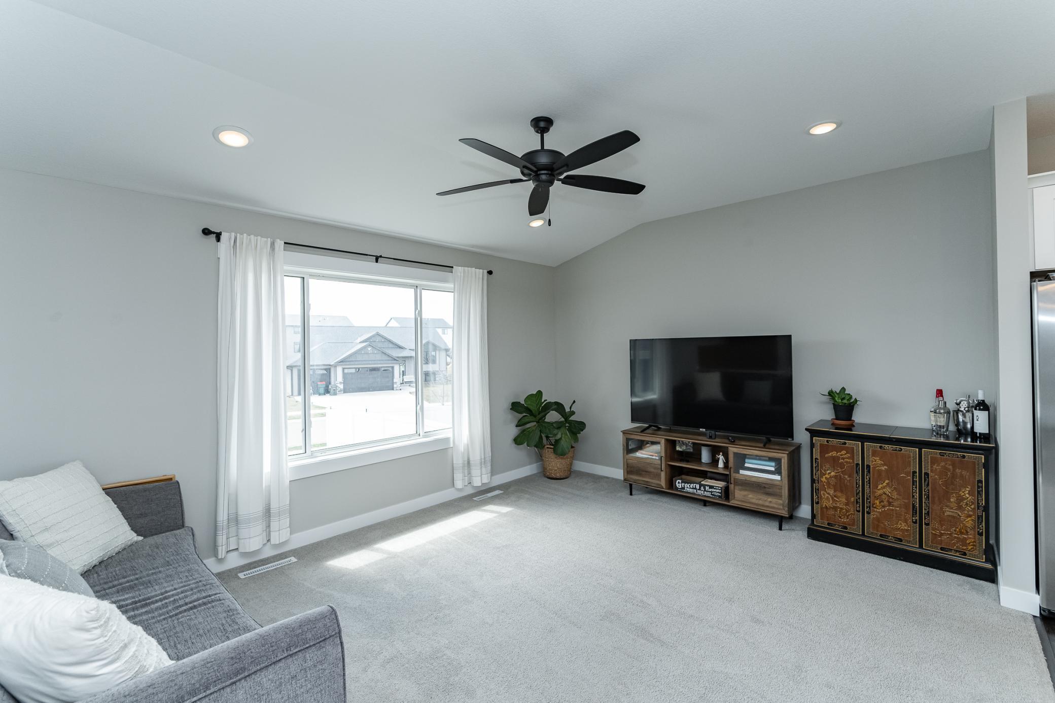 6325 Sunset Hill Place, Rochester, Minnesota image 10