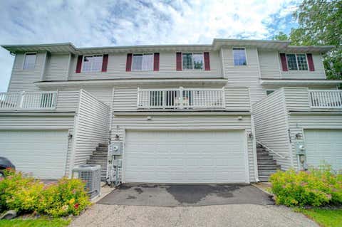 Townhouse For Sale - 4793 Grenwich Road<br/> Saint Paul, MN 55128