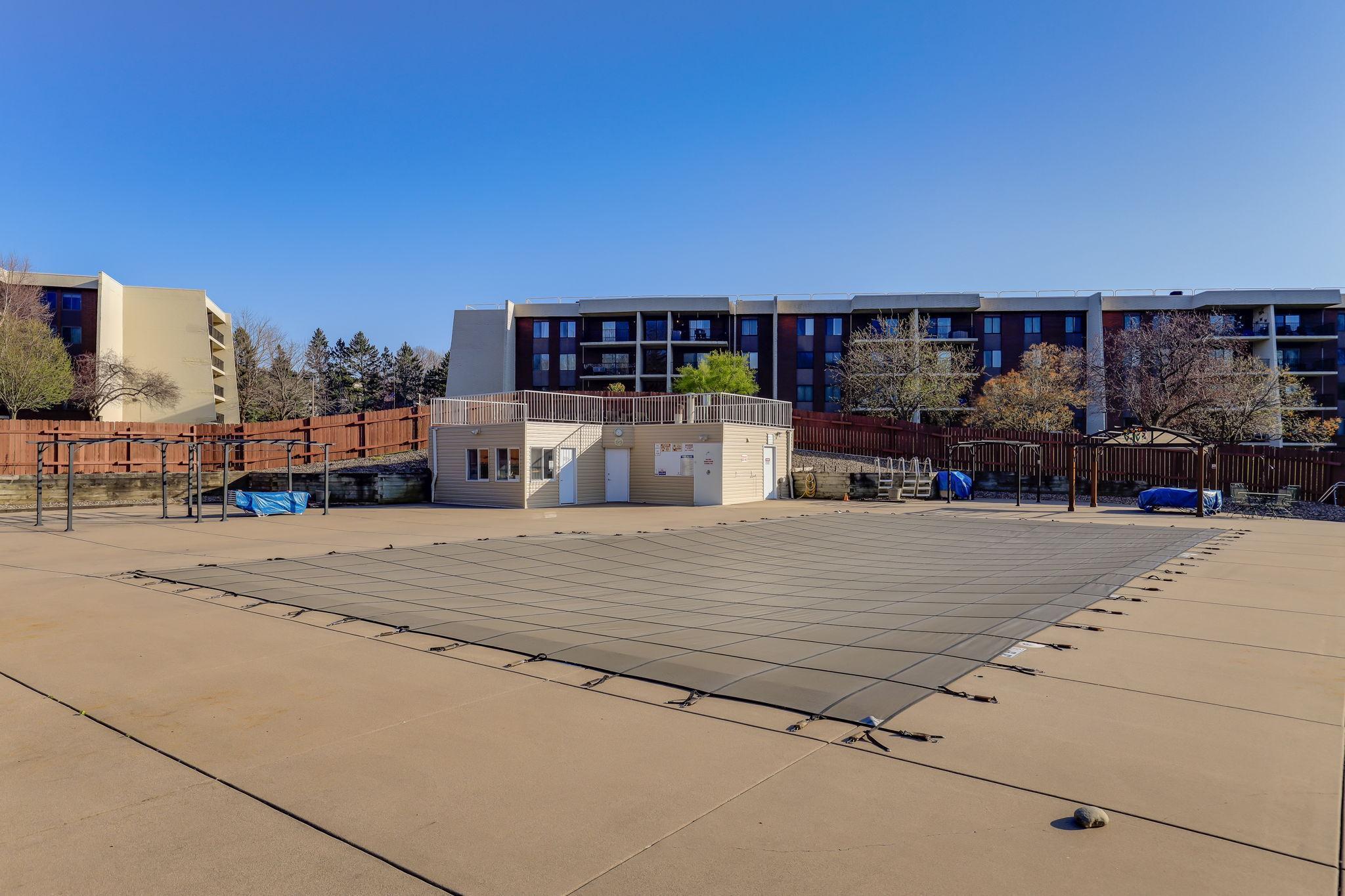 2485 Londin Lane #422, Saint Paul, Minnesota image 33