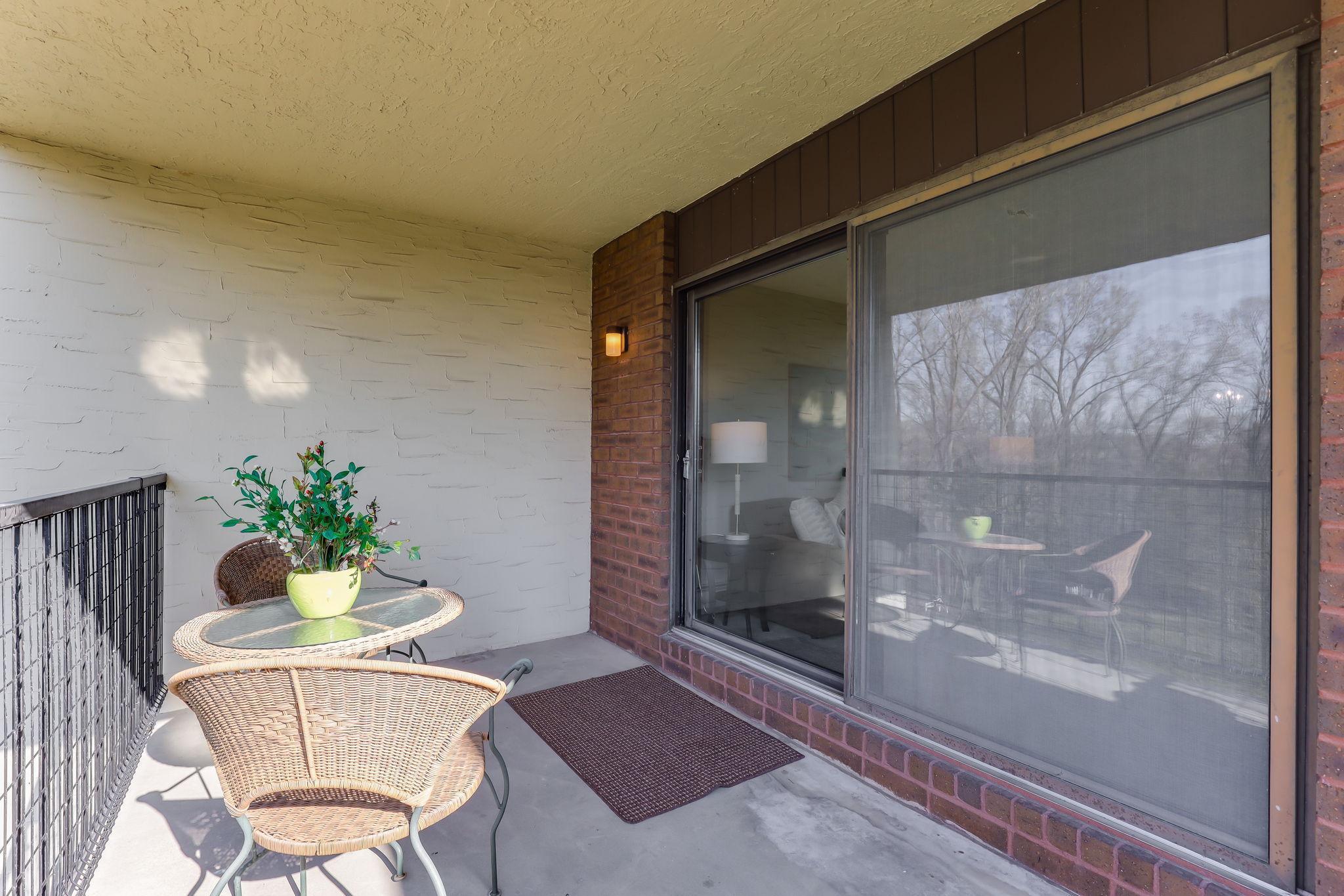 2485 Londin Lane #422, Saint Paul, Minnesota image 27