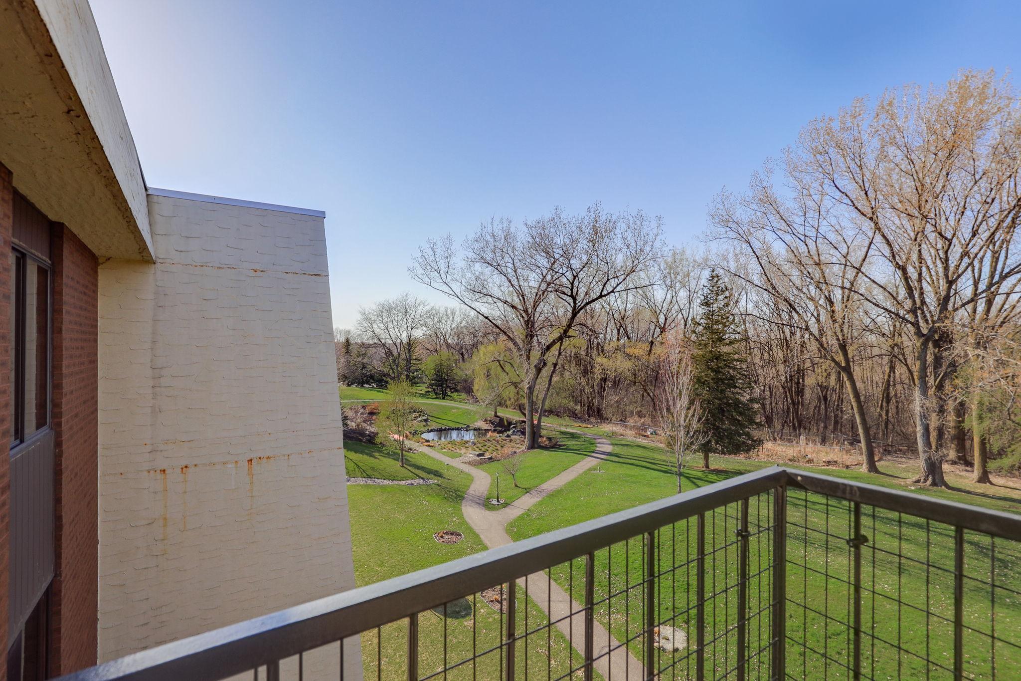 2485 Londin Lane #422, Saint Paul, Minnesota image 7
