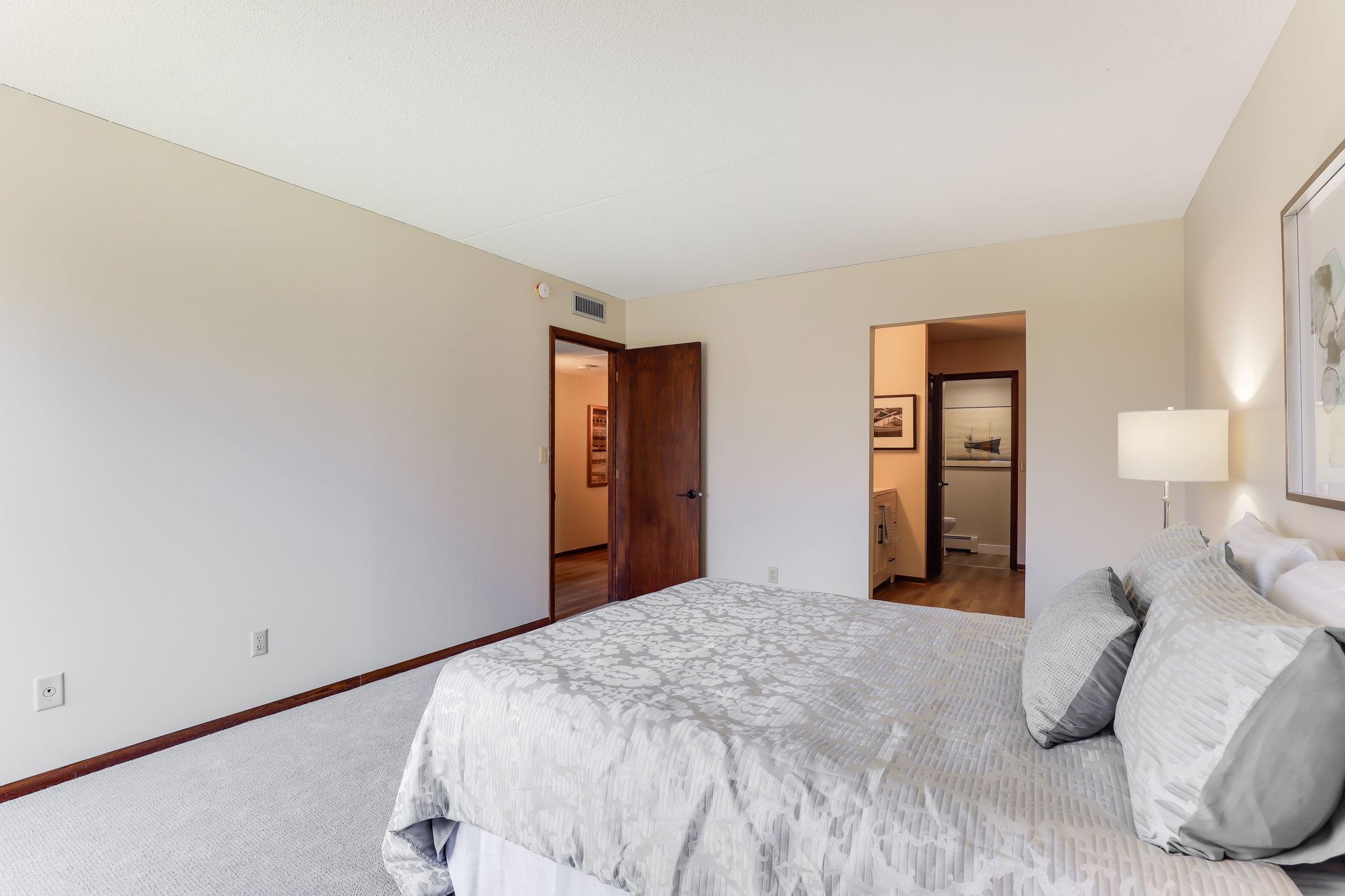 2485 Londin Lane #422, Saint Paul, Minnesota image 22