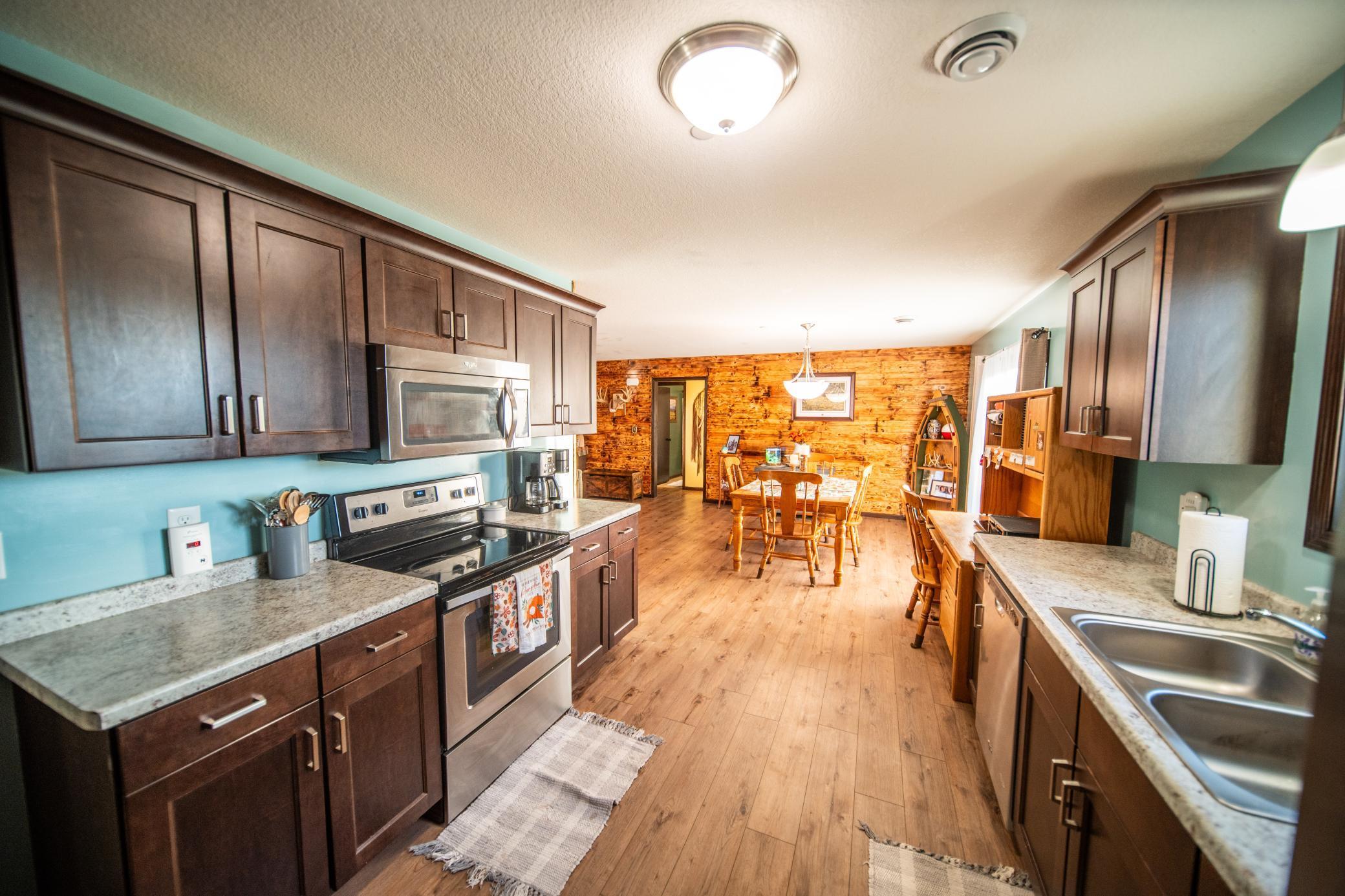 522 Trout Ave Ave, Saint Charles, Minnesota image 2