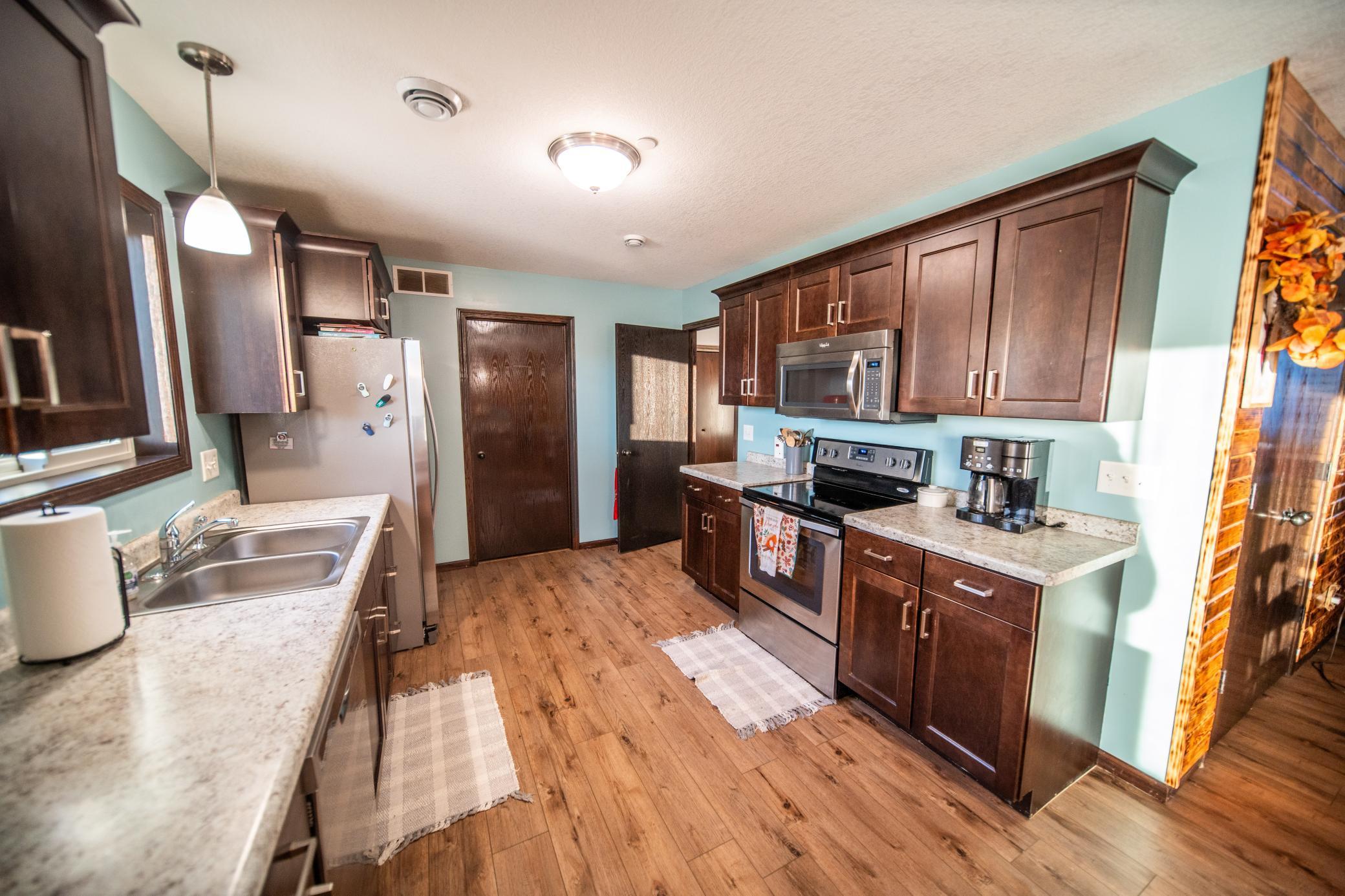 522 Trout Ave Ave, Saint Charles, Minnesota image 5