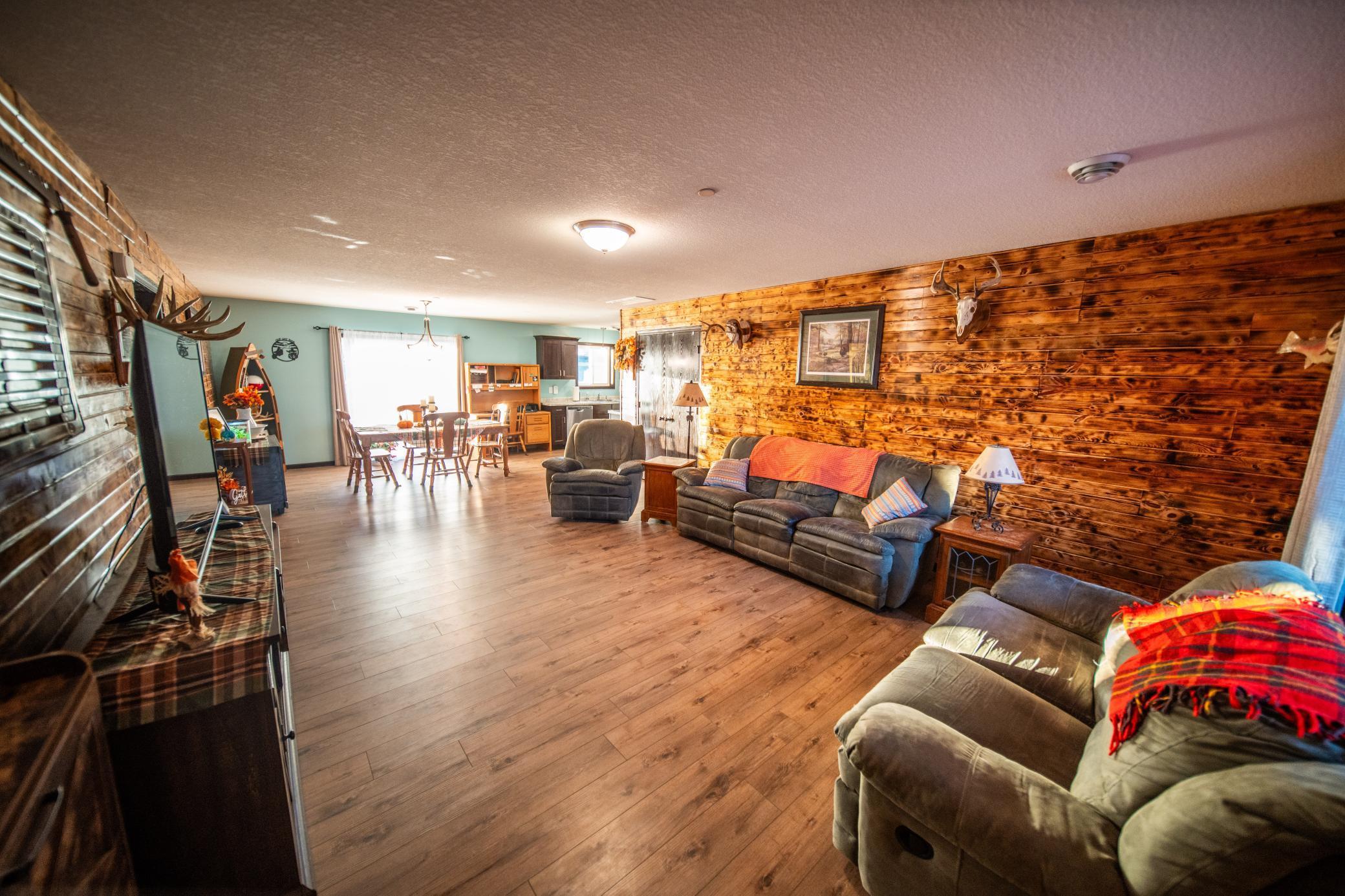 522 Trout Ave Ave, Saint Charles, Minnesota image 7