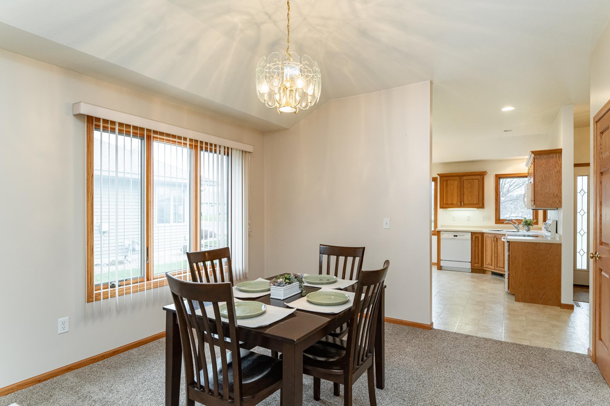 274 Dawn Ave Ave, Saint Charles, Minnesota image 8