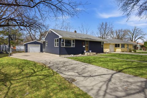 Homes For Sale - 2310 9th Street<br/> Cass County, Fargo, ND 58102