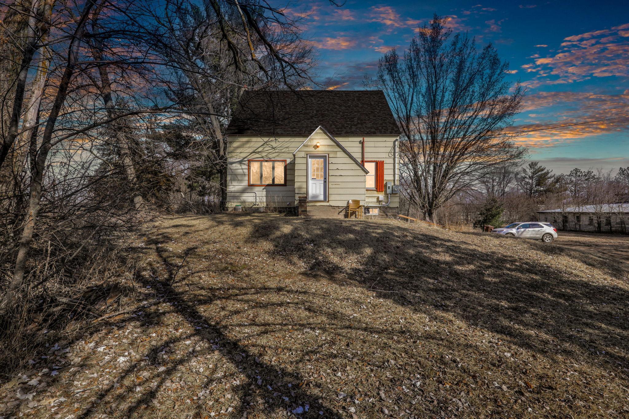630 Maple Avenue, Mora, Minnesota image 1